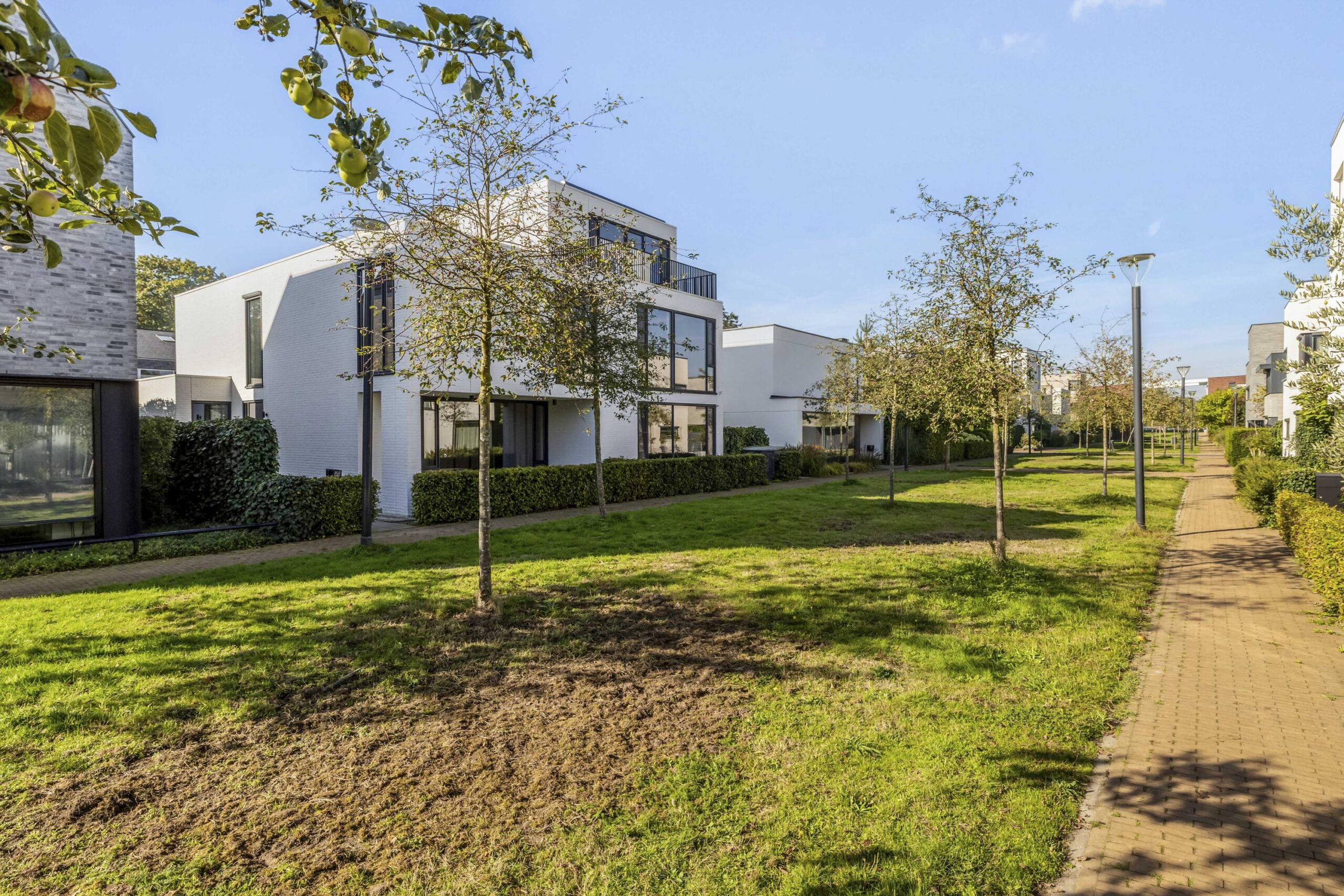 Twee-onder-één-kap te koop: Waterland 88, Eindhoven